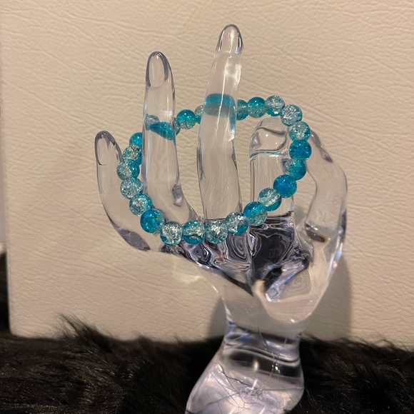 Shiny Beaded Bracelet - Picture 2 of 2